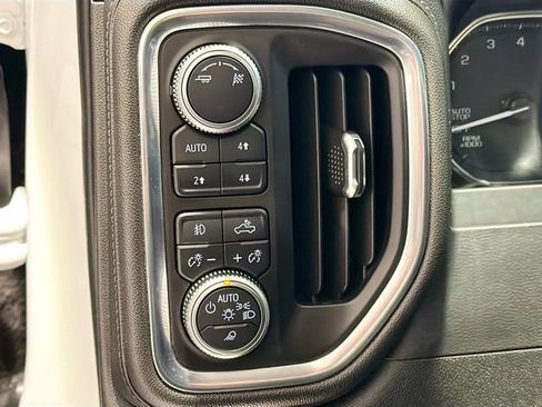 Used 2019 GMC Sierra 1500 SLT image 10