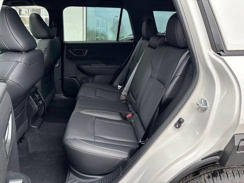 New 2026 Subaru Outback Limited image 28