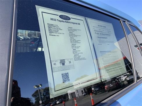 Used 2023 Toyota RAV4 SE image 36