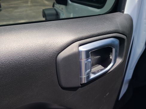 Used 2021 Jeep Wrangler Unlimited Sport AWD/4WD image 13