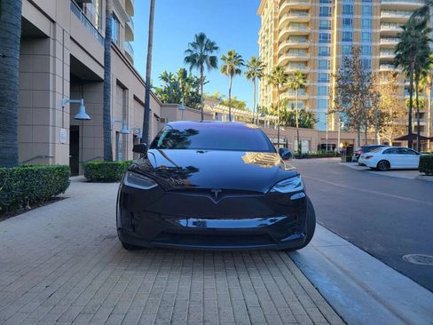 Used 2018 Tesla Model X 100D AWD/4WD image 8