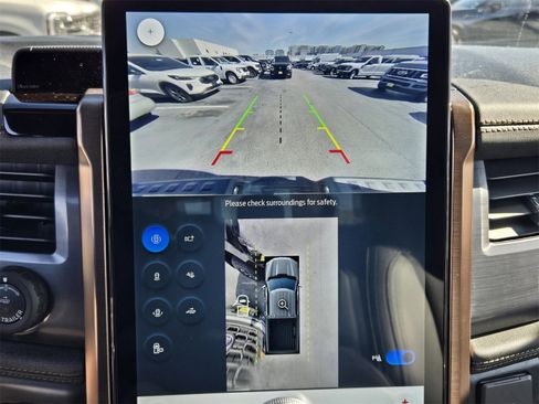 Used 2022 Ford F150 Lightning Lariat w/ Tow Technology Package image 16