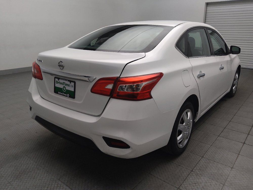 Used 2019 Nissan Sentra S FWD image 9
