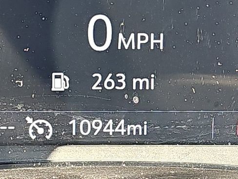 Used 2024 Chevrolet Blazer LT image 34