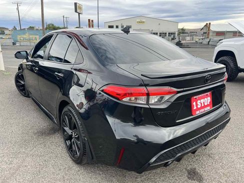 Used 2021 Toyota Corolla SE FWD image 7