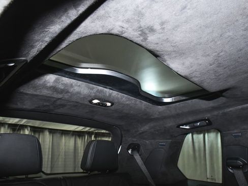 Used 2025 BMW X7 xDrive40i image 63