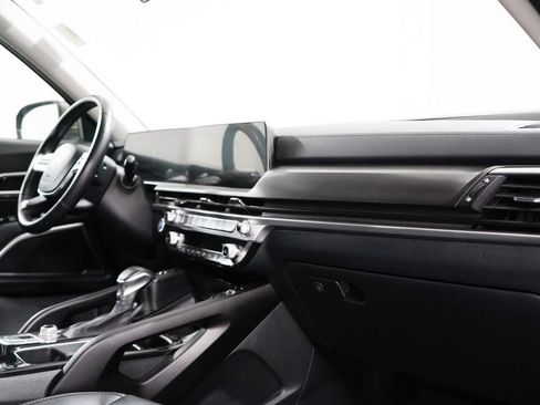 Used 2025 Kia Telluride S AWD/4WD image 33