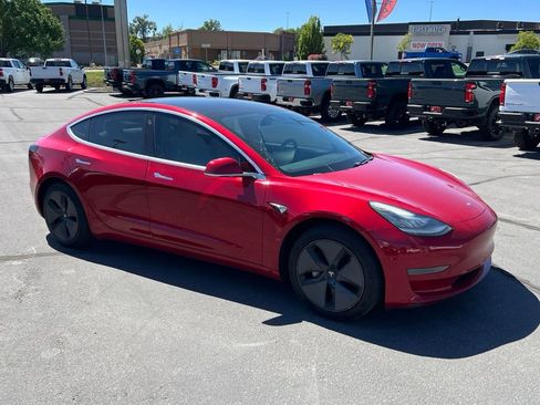 Used 2020 Tesla Model 3 Standard Range Plus RWD image 5