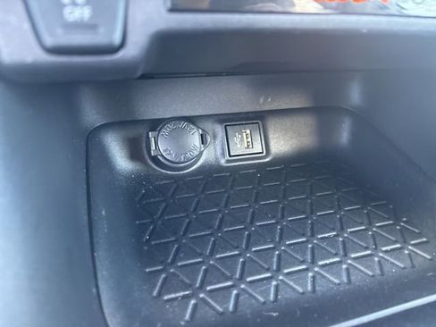 Certified 2024 Toyota RAV4 XLE image 30