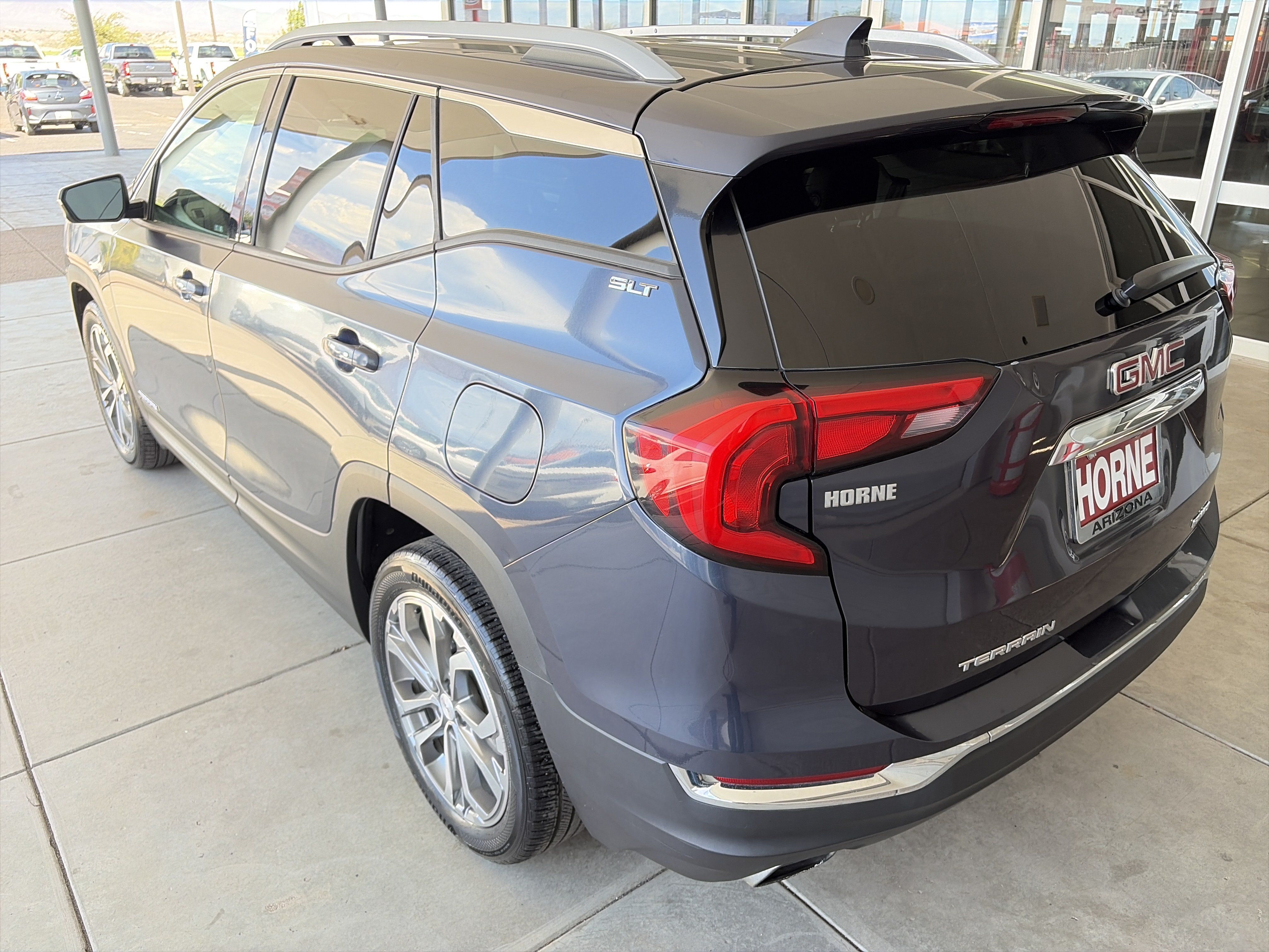 Used 2019 GMC Terrain SLT w/ Preferred Package AWD/4WD image 6