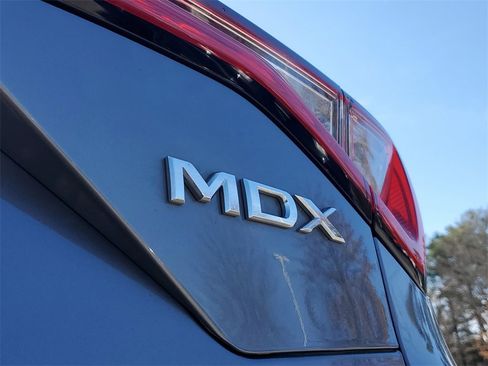 Certified 2023 Acura MDX SH-AWD w/ Advance Package image 8