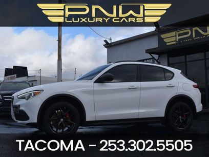 Used 2020 Alfa Romeo Stelvio w/ Nero Edizione