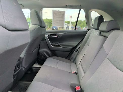 Used 2023 Toyota RAV4 XLE w/ Convenience Package FWD image 31
