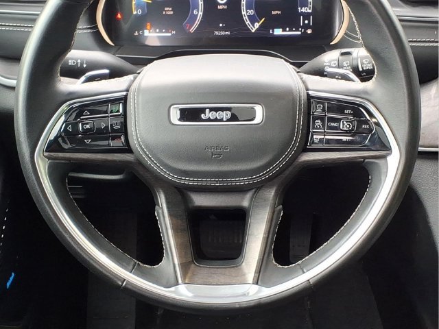 Used 2021 Jeep Grand Cherokee L Overland w/ Luxury Tech Group IV AWD/4WD image 13