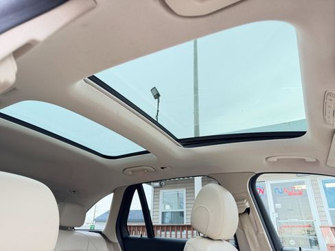 Used 2019 Mercedes-Benz GLC 300 4MATIC image 51