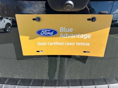 Certified 2023 Ford Explorer Limited w/ Equipment Group 301A AWD/4WD image 24