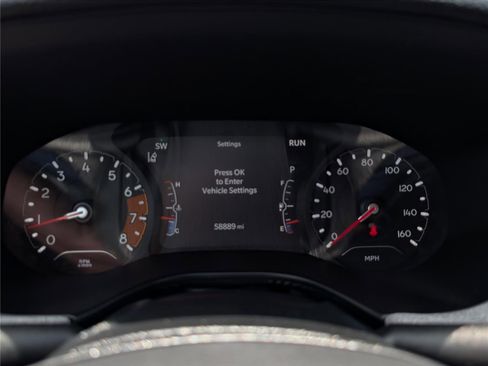 Used 2024 Jeep Compass Latitude AWD/4WD image 26
