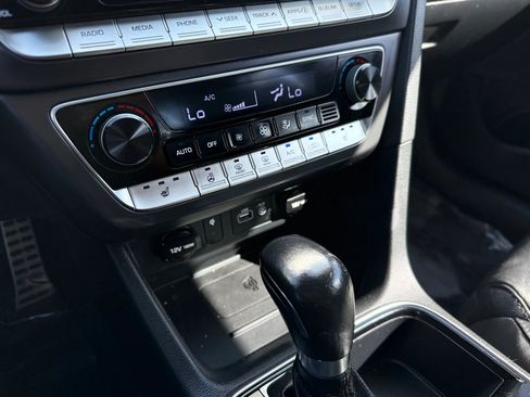 Used 2018 Hyundai Sonata Sport w/ Tech Package 05 FWD image 36