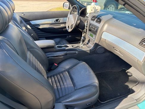 Used 2002 Ford Thunderbird image 11