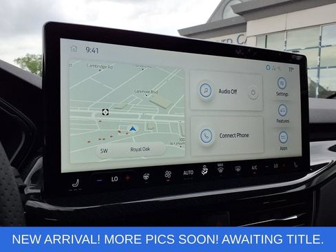 Certified 2024 Ford Escape ST-Line w/ Tech Pack #1 AWD/4WD image 11