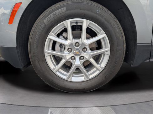 Used 2023 Chevrolet Equinox LT FWD image 34