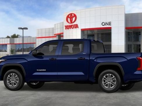 New 2026 Toyota Tundra SR5 w/ SR5 Convenience Package AWD/4WD image 39