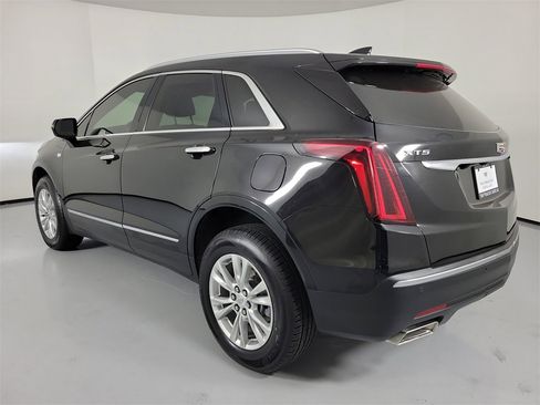 Certified 2023 Cadillac XT5 Luxury image 3