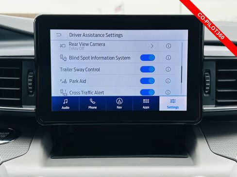 Used 2024 Ford Explorer XLT w/ Equipment Group 202A AWD/4WD image 10