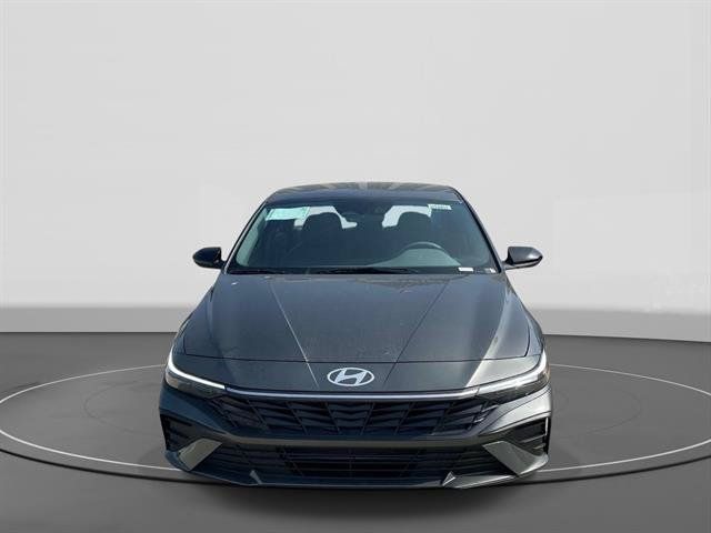 New 2026 Hyundai Elantra Sport FWD image 2