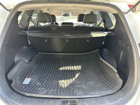 Used 2019 Hyundai Santa Fe SEL FWD image 12