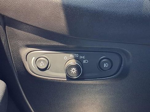 Used 2021 Chevrolet Equinox Premier AWD/4WD image 20