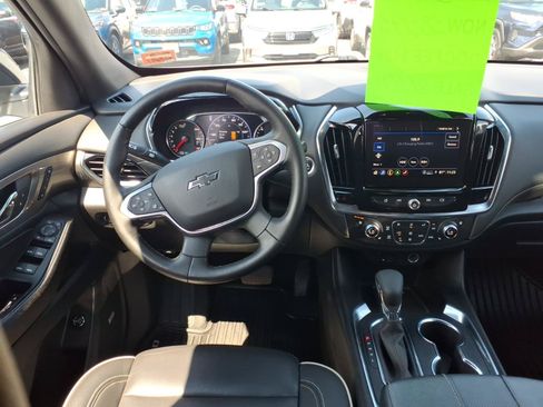 Used 2024 Chevrolet Traverse Premier w/ Redline Edition AWD/4WD image 9