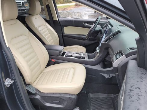Certified 2023 Ford Edge SEL w/ Convenience Package image 16