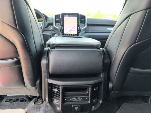 Used 2025 RAM 1500 Laramie AWD/4WD image 28