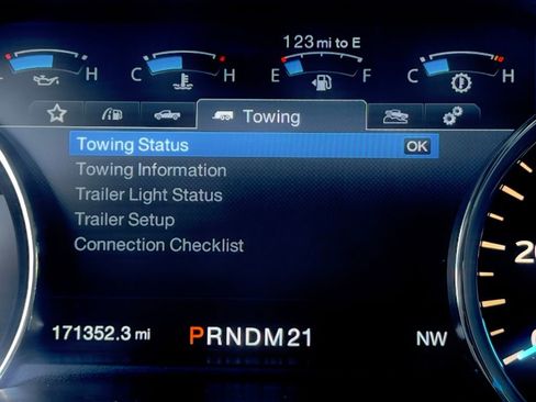 Used 2015 Ford F150 Lariat w/ Equipment Group 501A Mid AWD/4WD image 30