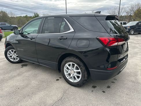 Used 2023 Chevrolet Equinox LT AWD/4WD image 3