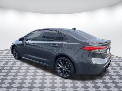 Used 2024 Toyota Corolla SE w/ SE Premium Package FWD image 5