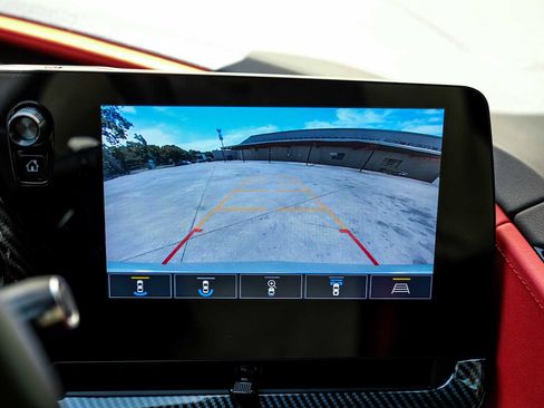 Used 2020 Chevrolet Corvette Stingray Preferred Cpe w/ 2LT Preferred Equipment Group RWD image 22