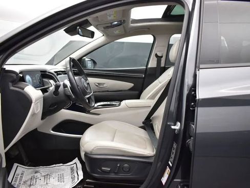 Used 2024 Hyundai Tucson Limited image 14