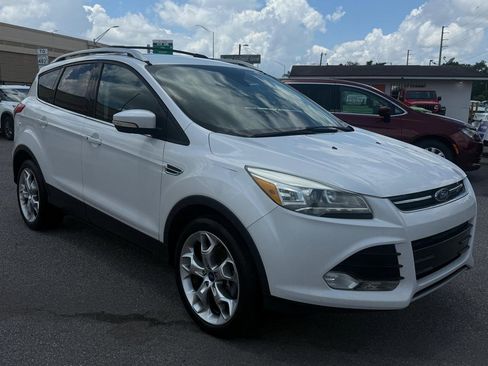 Used 2013 Ford Escape Titanium FWD image 3