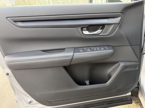 Certified 2023 Honda CR-V EX image 12