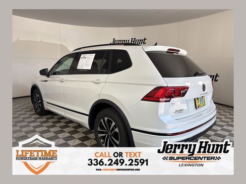 Used 2023 Volkswagen Tiguan SE R-Line FWD image 1