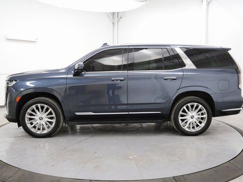 Used 2021 Cadillac Escalade Premium Luxury w/ Driver Assist Tech Package image 4