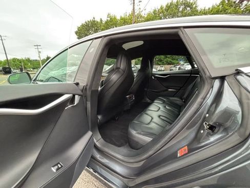 Used 2017 Tesla Model S 100D image 22