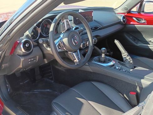 New 2025 MAZDA MX-5 Miata Grand Touring w/ Appearance Package image 11
