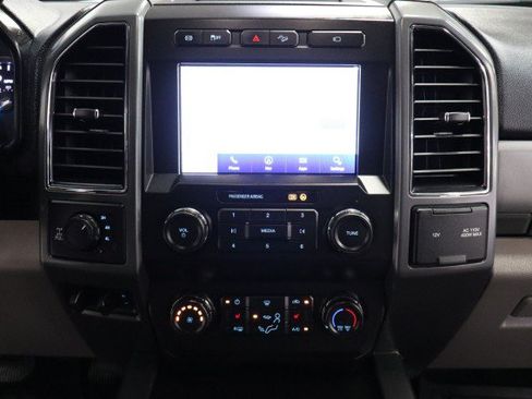 Used 2021 Ford F350 XLT w/ XLT Premium Package AWD/4WD image 57