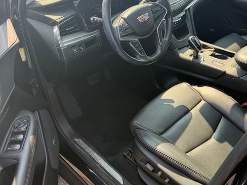 Used 2019 Cadillac XT5 Luxury FWD image 7