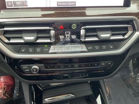 Used 2024 BMW X3 xDrive30i w/ Premium Package image 18