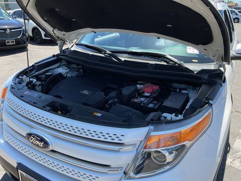 Used 2015 Ford Explorer Limited w/ Equipment Group 302A FWD image 23