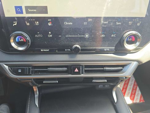Used 2024 Lexus RX 350 w/ Convenience Package AWD/4WD image 28